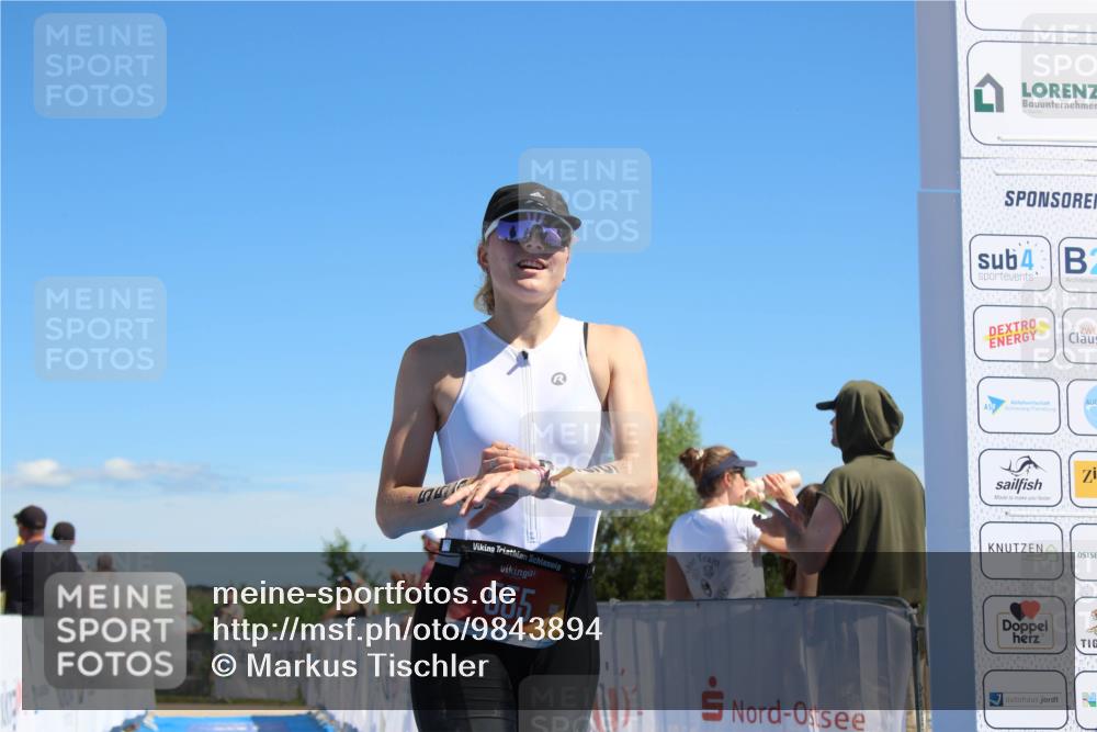 21.06.2026 - Viking Triathlon Markus Tischler http://msf.ph/oto/9843894 21.06.2026 15:46:42 Ziel 555 meine-sportfotos.de