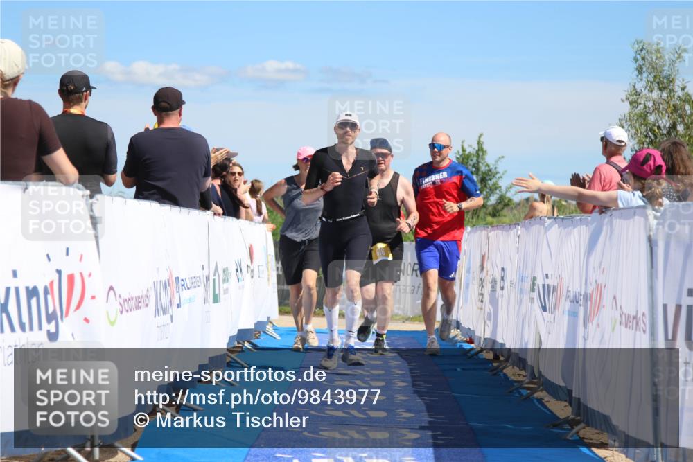 21.06.2026 - Viking Triathlon Markus Tischler http://msf.ph/oto/9843977 21.06.2026 15:48:37 Ziel 106, 350, 616 meine-sportfotos.de