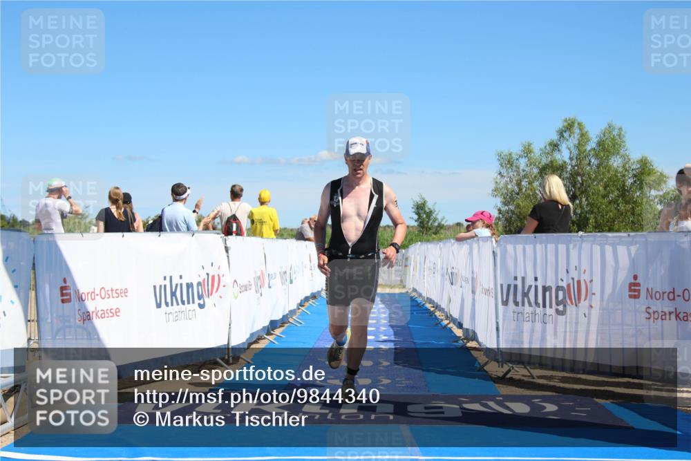 21.06.2026 - Viking Triathlon Markus Tischler http://msf.ph/oto/9844340 21.06.2026 16:00:26 Ziel 77 meine-sportfotos.de