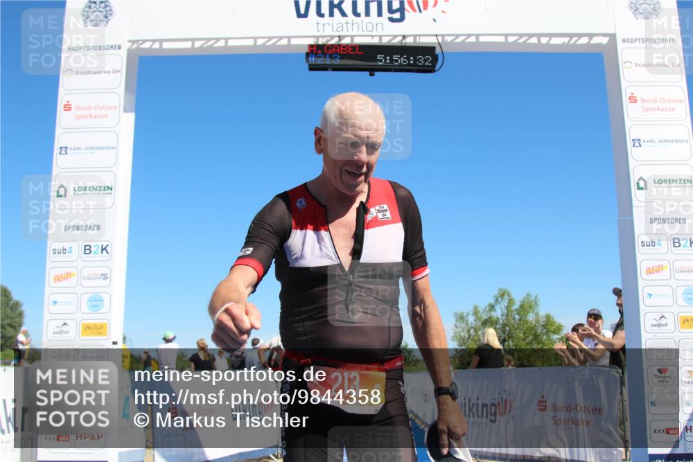 21.06.2026 - Viking Triathlon Markus Tischler http://msf.ph/oto/9844358 21.06.2026 16:00:49 Ziel 213 meine-sportfotos.de