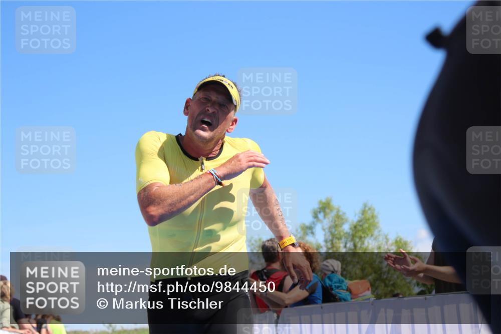 21.06.2026 - Viking Triathlon Markus Tischler http://msf.ph/oto/9844450 21.06.2026 15:27:19 Ziel 450 meine-sportfotos.de