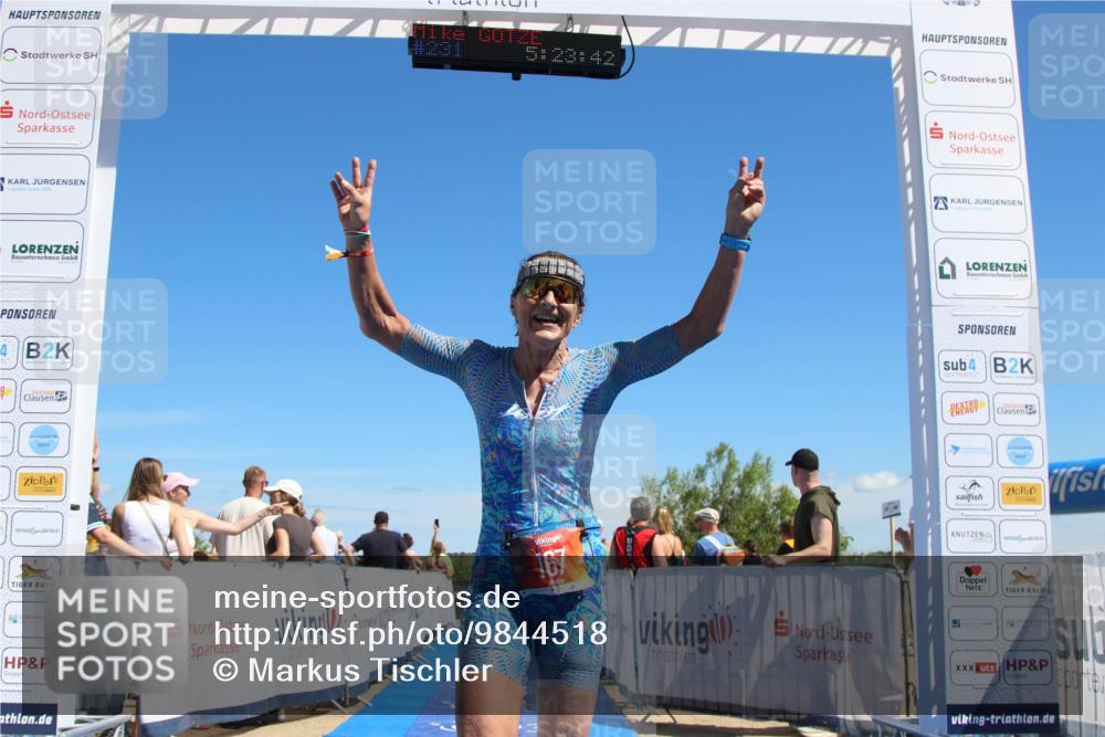 21.06.2026 - Viking Triathlon Markus Tischler http://msf.ph/oto/9844518 21.06.2026 15:28:28 Ziel 167 meine-sportfotos.de