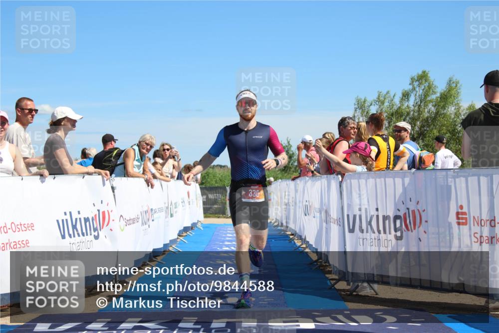21.06.2026 - Viking Triathlon Markus Tischler http://msf.ph/oto/9844588 21.06.2026 15:31:38 Ziel 330 meine-sportfotos.de