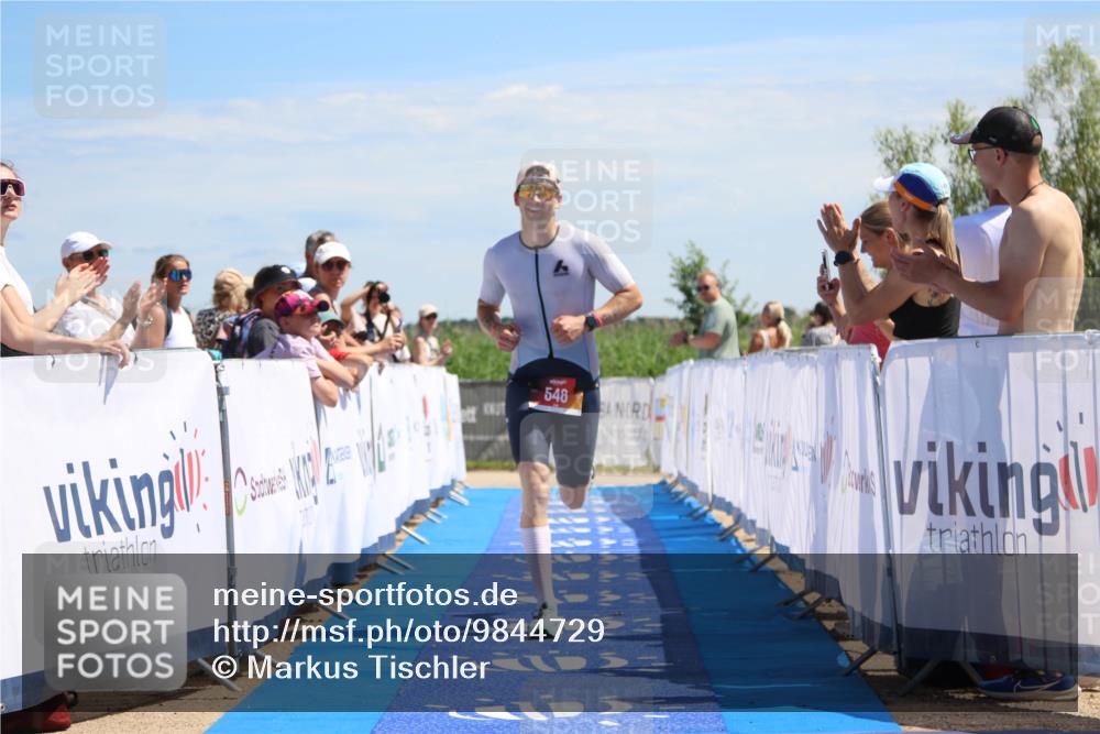 21.06.2026 - Viking Triathlon Markus Tischler http://msf.ph/oto/9844729 21.06.2026 14:08:05 Ziel 548 meine-sportfotos.de