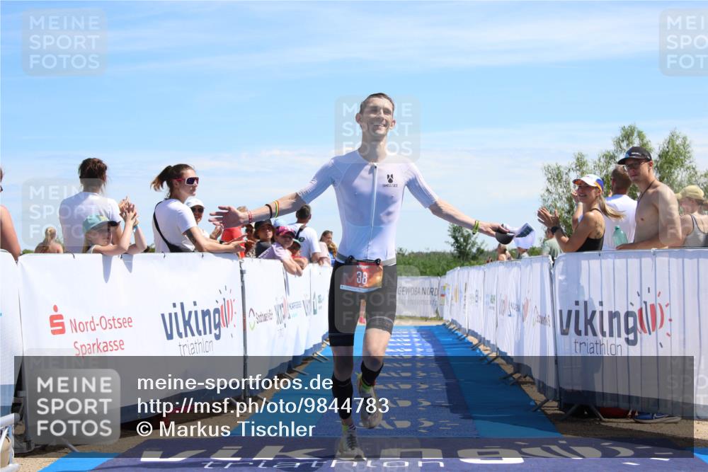 21.06.2026 - Viking Triathlon Markus Tischler http://msf.ph/oto/9844783 21.06.2026 14:09:44 Ziel 38, 575 meine-sportfotos.de