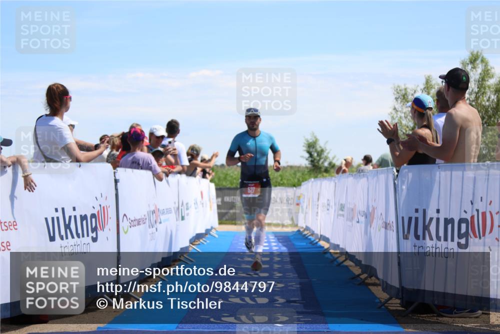 21.06.2026 - Viking Triathlon Markus Tischler http://msf.ph/oto/9844797 21.06.2026 14:10:15 Ziel 218, 527 meine-sportfotos.de