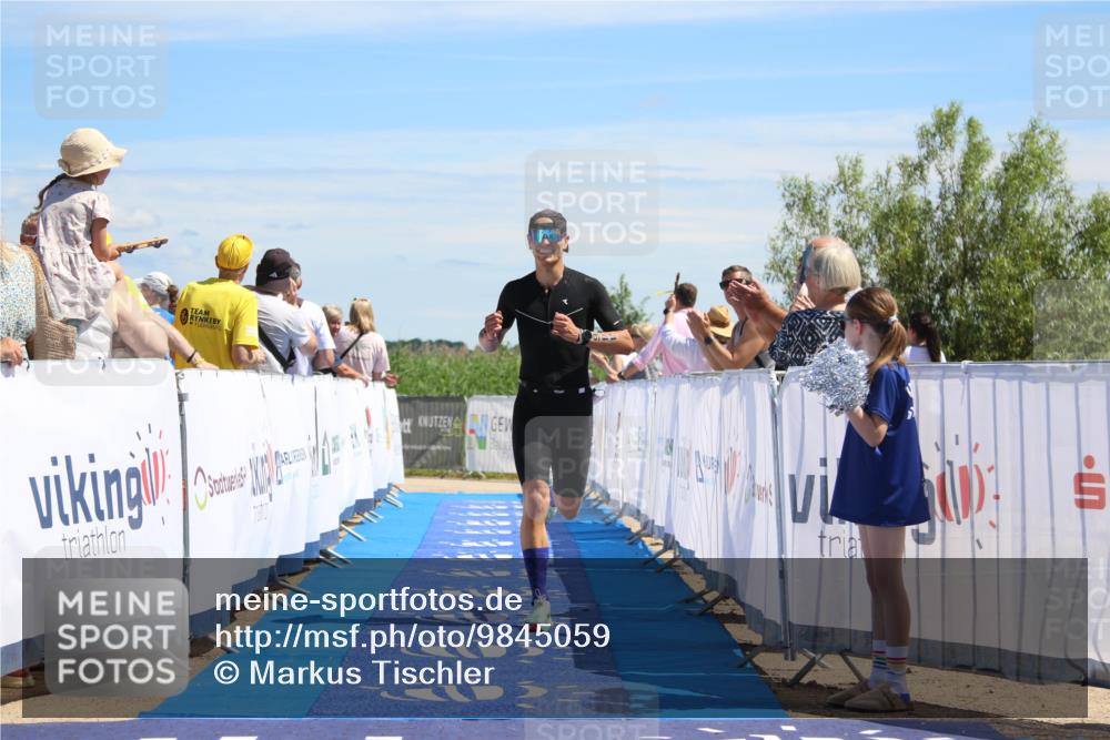 21.06.2026 - Viking Triathlon Markus Tischler http://msf.ph/oto/9845059 21.06.2026 14:24:00 Ziel 446 meine-sportfotos.de