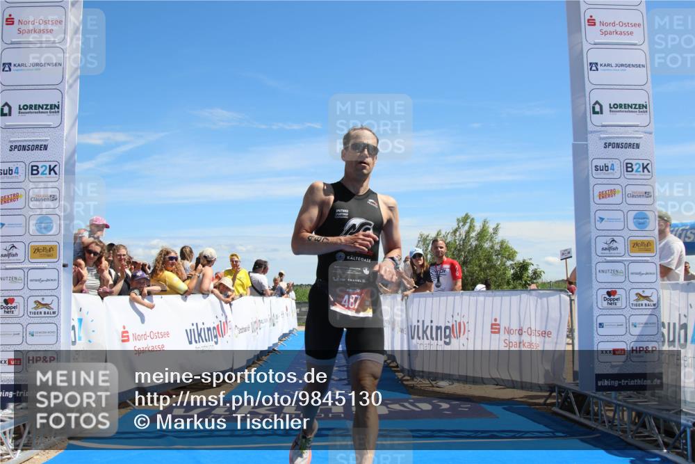 21.06.2026 - Viking Triathlon Markus Tischler http://msf.ph/oto/9845130 21.06.2026 14:28:05 Ziel 487 meine-sportfotos.de