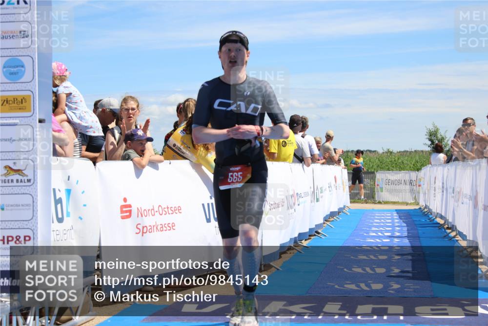 21.06.2026 - Viking Triathlon Markus Tischler http://msf.ph/oto/9845143 21.06.2026 14:28:27 Ziel 565 meine-sportfotos.de