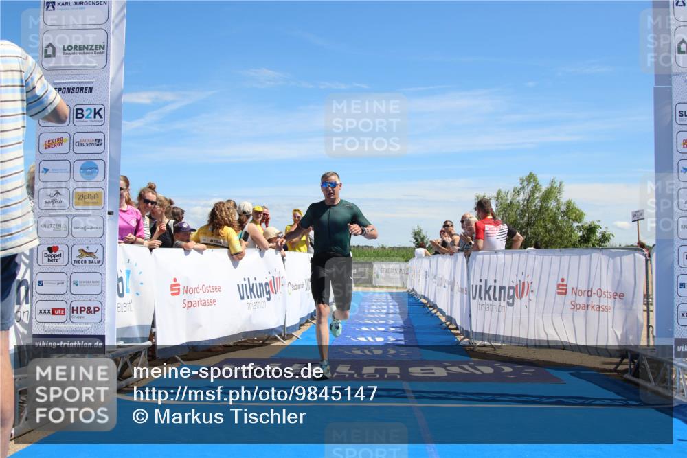 21.06.2026 - Viking Triathlon Markus Tischler http://msf.ph/oto/9845147 21.06.2026 14:28:40 Ziel 486 meine-sportfotos.de