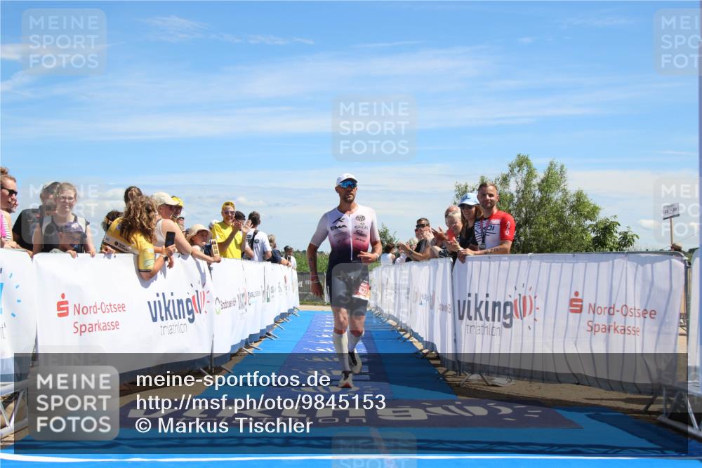 21.06.2026 - Viking Triathlon Markus Tischler http://msf.ph/oto/9845153 21.06.2026 14:28:50 Ziel 422 meine-sportfotos.de