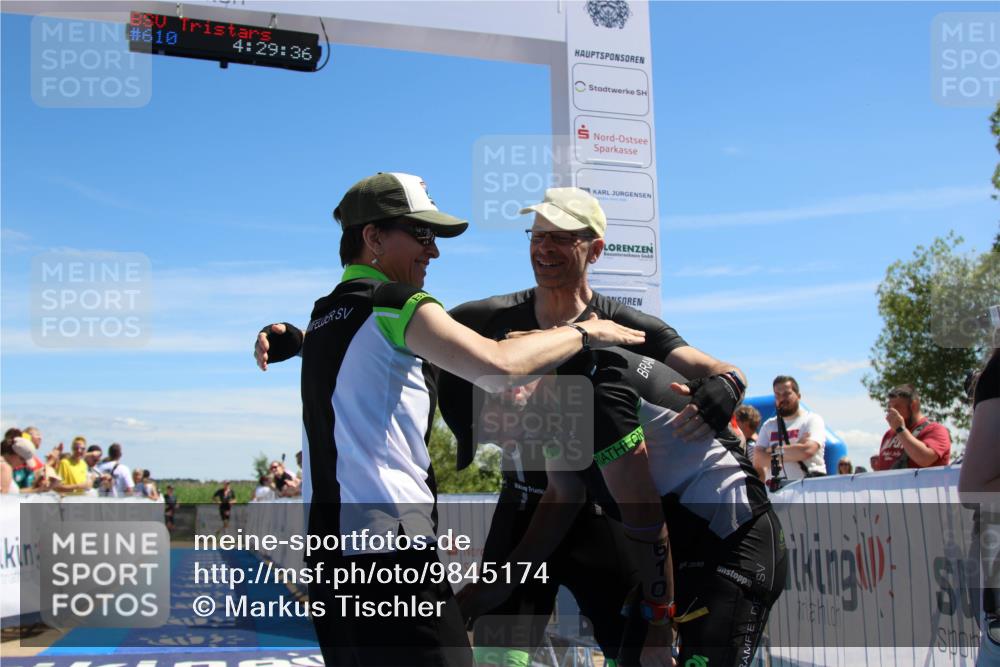 21.06.2026 - Viking Triathlon Markus Tischler http://msf.ph/oto/9845174 21.06.2026 14:30:06 Ziel 610 meine-sportfotos.de
