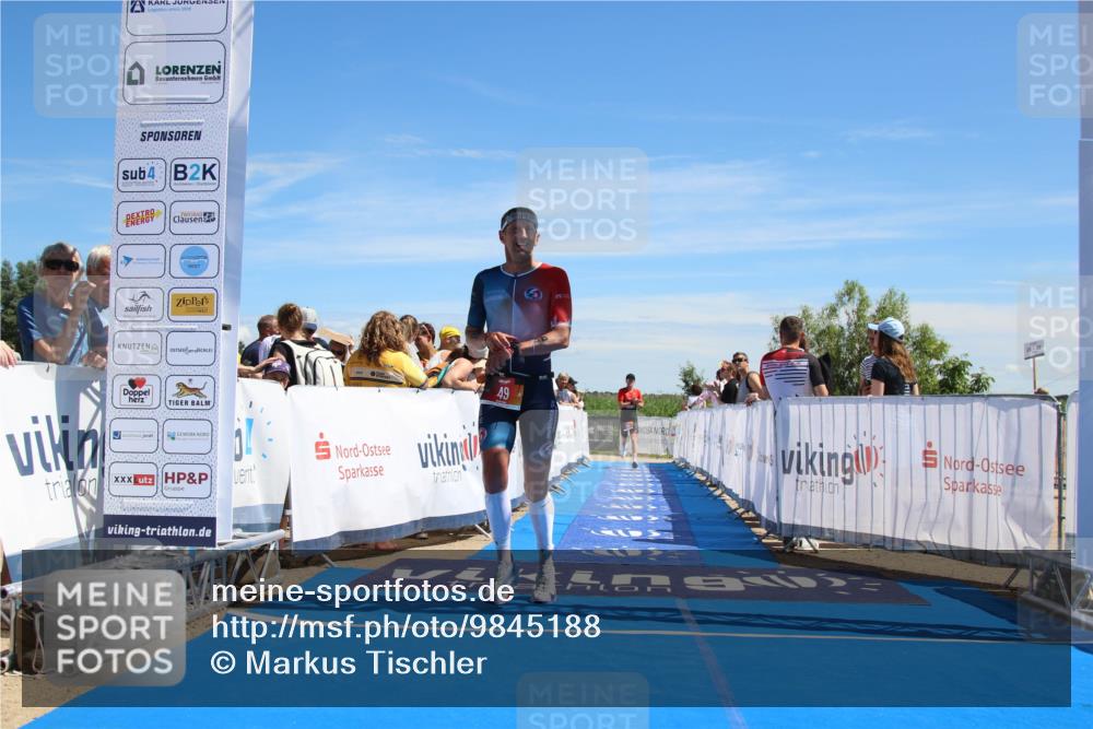 21.06.2026 - Viking Triathlon Markus Tischler http://msf.ph/oto/9845188 21.06.2026 14:30:29 Ziel 49, 506 meine-sportfotos.de