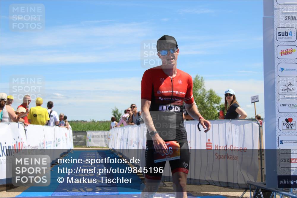 21.06.2026 - Viking Triathlon Markus Tischler http://msf.ph/oto/9845196 21.06.2026 14:30:35 Ziel 506 meine-sportfotos.de