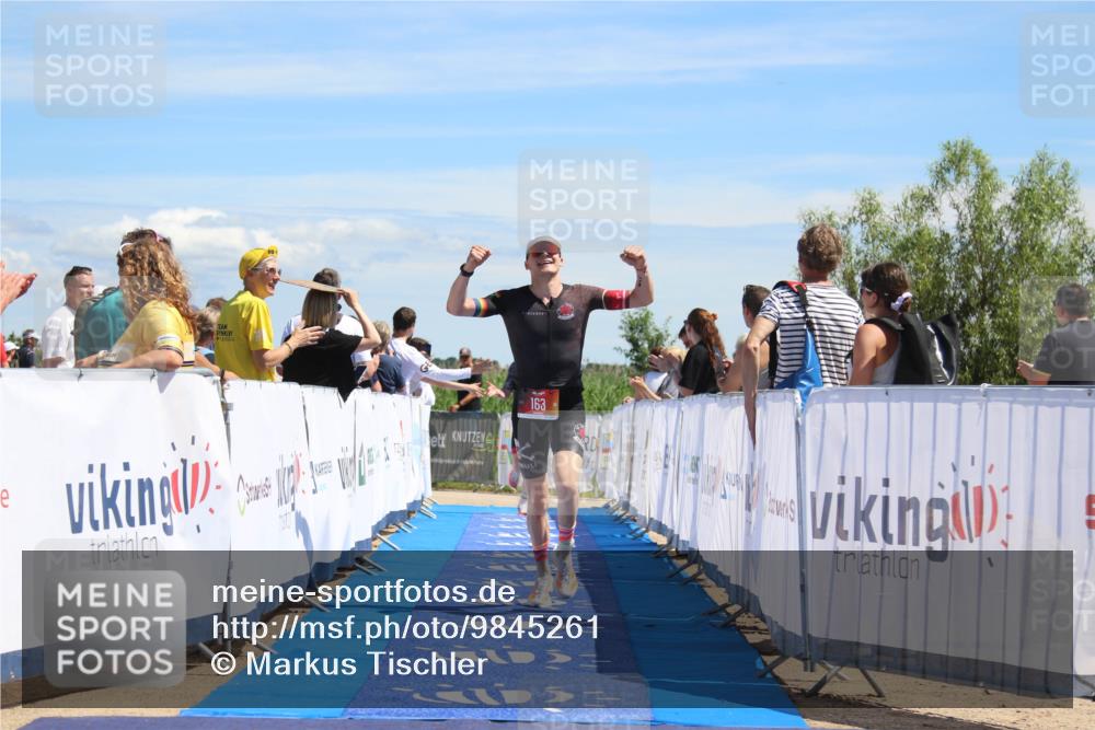 21.06.2026 - Viking Triathlon Markus Tischler http://msf.ph/oto/9845261 21.06.2026 14:35:23 Ziel 161, 163 meine-sportfotos.de