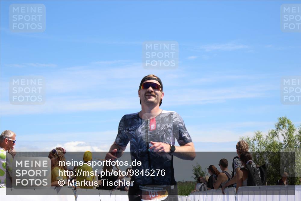 21.06.2026 - Viking Triathlon Markus Tischler http://msf.ph/oto/9845276 21.06.2026 14:35:28 Ziel 161, 163 meine-sportfotos.de
