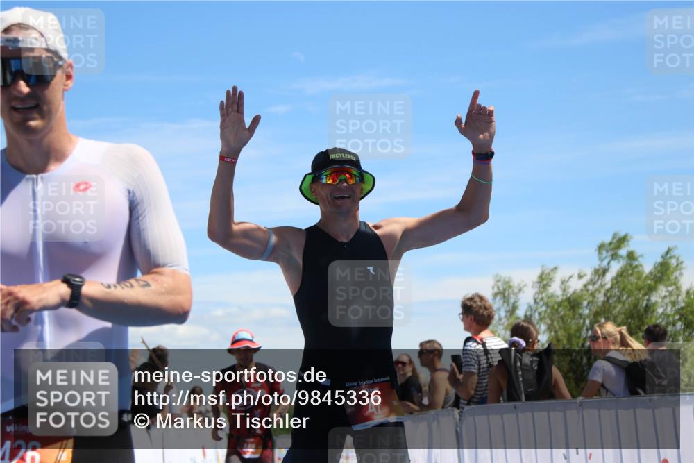 21.06.2026 - Viking Triathlon Markus Tischler http://msf.ph/oto/9845336 21.06.2026 14:37:45 Ziel 47, 426, 449 meine-sportfotos.de