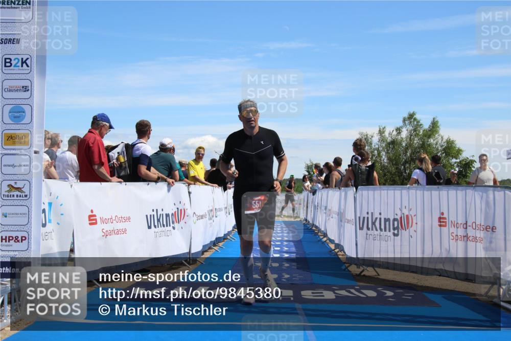 21.06.2026 - Viking Triathlon Markus Tischler http://msf.ph/oto/9845380 21.06.2026 14:38:52 Ziel 551 meine-sportfotos.de