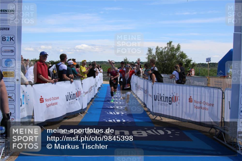 21.06.2026 - Viking Triathlon Markus Tischler http://msf.ph/oto/9845398 21.06.2026 14:39:18 Ziel 14, 323, 464 meine-sportfotos.de