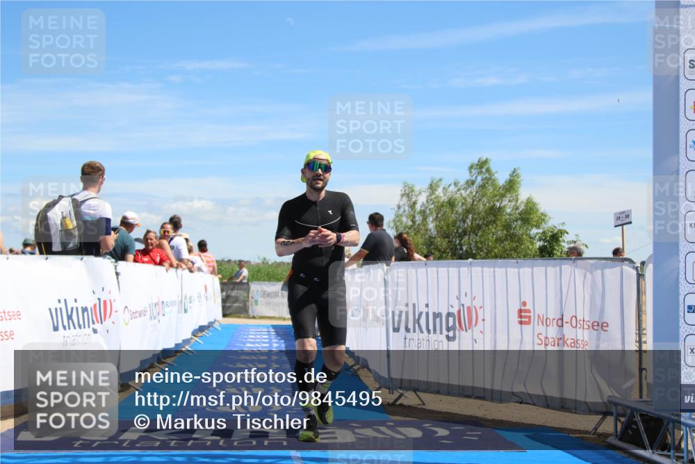 21.06.2026 - Viking Triathlon Markus Tischler http://msf.ph/oto/9845495 21.06.2026 14:42:02 Ziel 391 meine-sportfotos.de