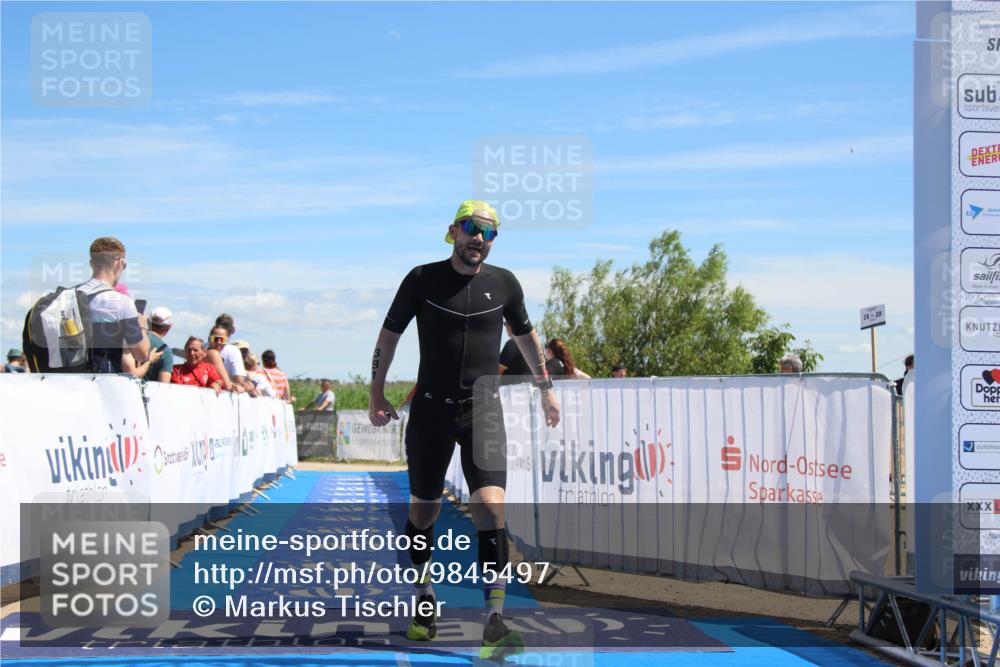 21.06.2026 - Viking Triathlon Markus Tischler http://msf.ph/oto/9845497 21.06.2026 14:42:02 Ziel 391 meine-sportfotos.de