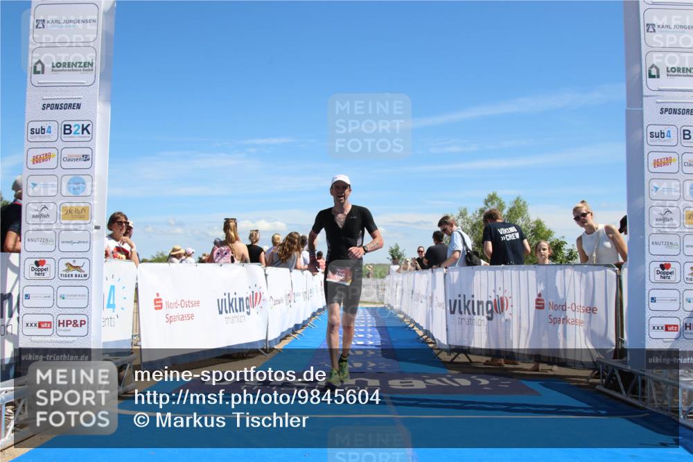 21.06.2026 - Viking Triathlon Markus Tischler http://msf.ph/oto/9845604 21.06.2026 14:46:12 Ziel 466 meine-sportfotos.de