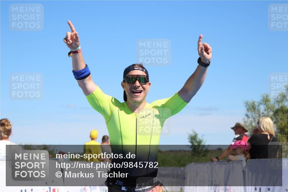 21.06.2026 - Viking Triathlon Markus Tischler http://msf.ph/oto/9845782 21.06.2026 16:05:03 Ziel 515 meine-sportfotos.de