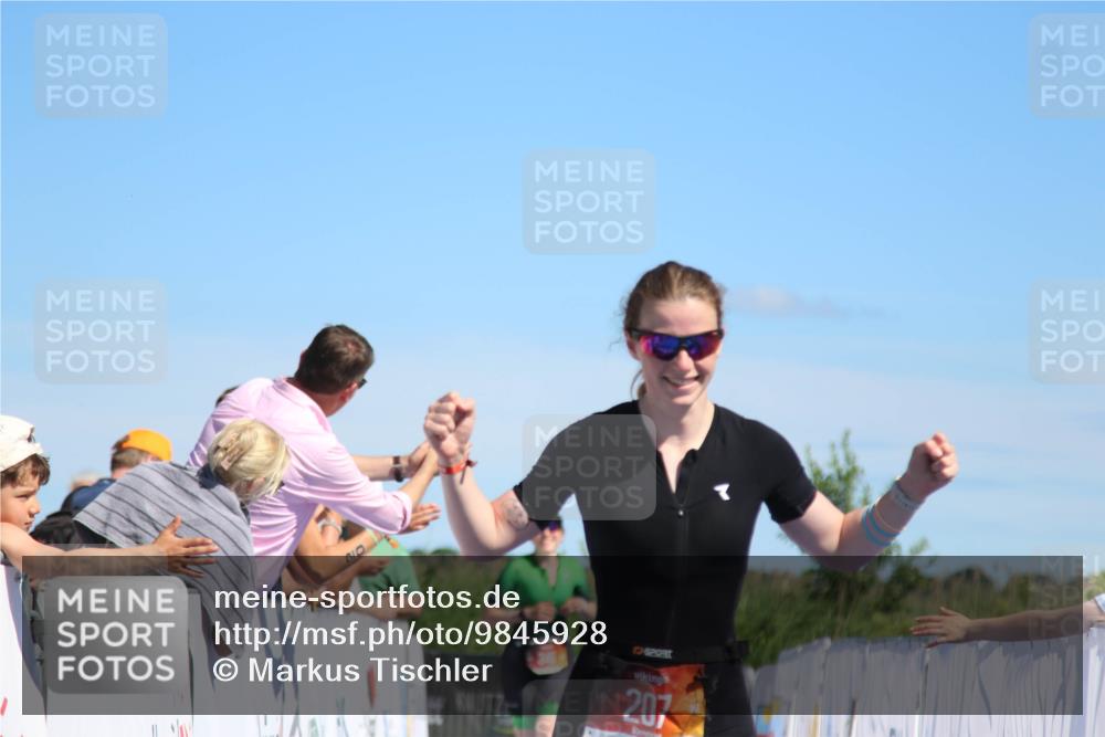21.06.2026 - Viking Triathlon Markus Tischler http://msf.ph/oto/9845928 21.06.2026 16:09:33 Ziel 203, 207, 346 meine-sportfotos.de