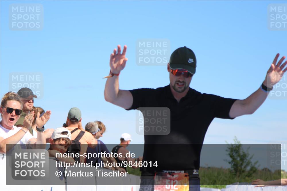 21.06.2026 - Viking Triathlon Markus Tischler http://msf.ph/oto/9846014 21.06.2026 16:12:36 Ziel 345, 512 meine-sportfotos.de