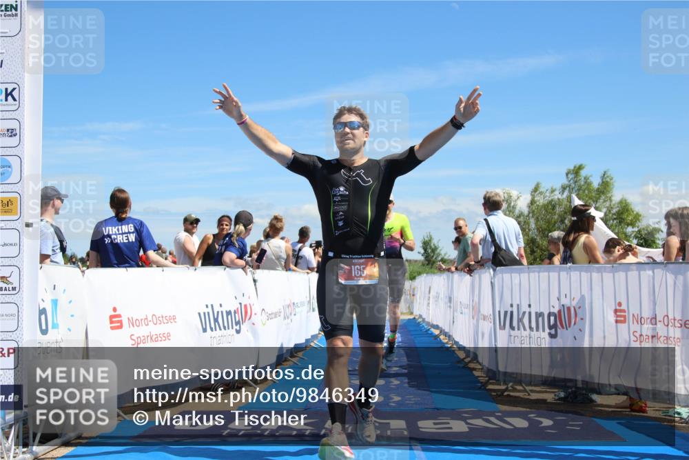 21.06.2026 - Viking Triathlon Markus Tischler http://msf.ph/oto/9846349 21.06.2026 14:56:52 Ziel 165, 460 meine-sportfotos.de