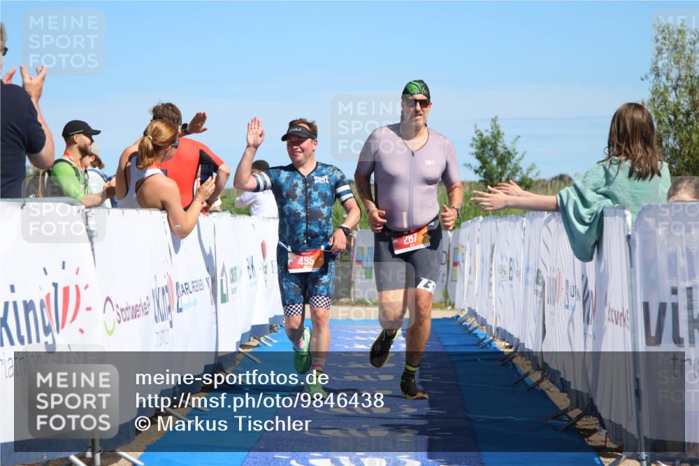 21.06.2026 - Viking Triathlon Markus Tischler http://msf.ph/oto/9846438 21.06.2026 16:28:33 Ziel 287, 495 meine-sportfotos.de