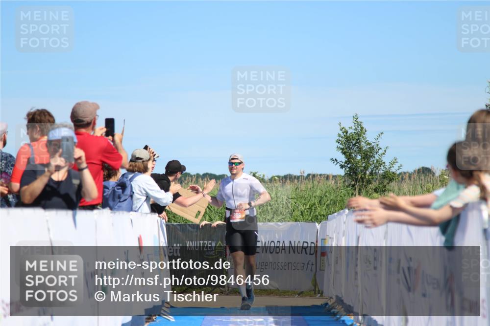 21.06.2026 - Viking Triathlon Markus Tischler http://msf.ph/oto/9846456 21.06.2026 16:29:18 Ziel  meine-sportfotos.de