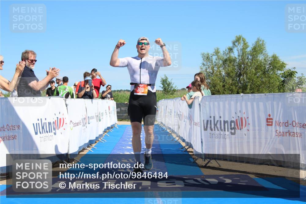 21.06.2026 - Viking Triathlon Markus Tischler http://msf.ph/oto/9846484 21.06.2026 16:29:25 Ziel 309 meine-sportfotos.de