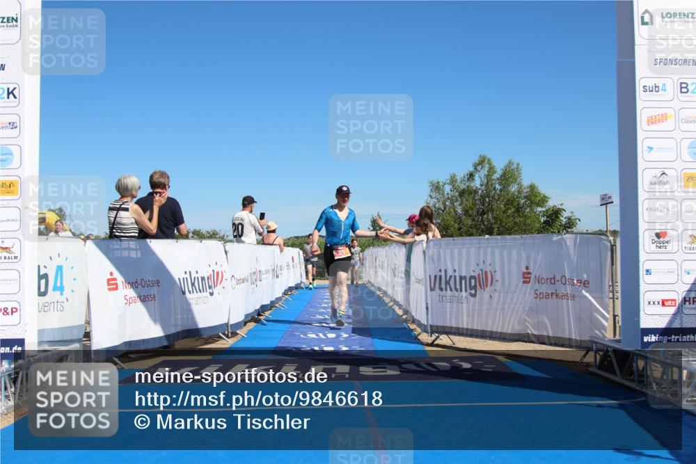 21.06.2026 - Viking Triathlon Markus Tischler http://msf.ph/oto/9846618 21.06.2026 16:35:15 Ziel 52, 379 meine-sportfotos.de