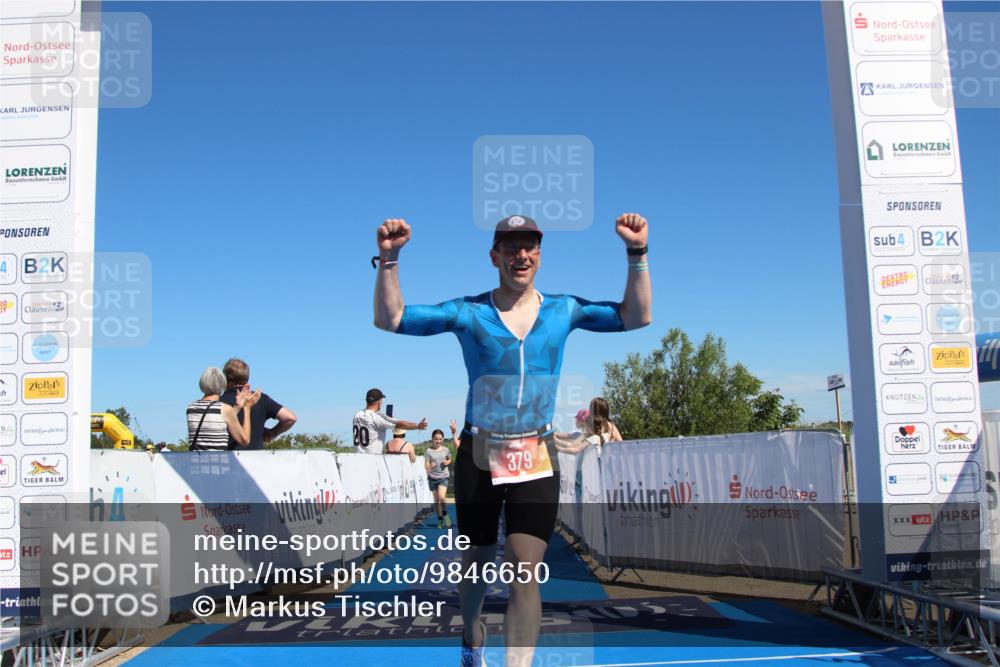 21.06.2026 - Viking Triathlon Markus Tischler http://msf.ph/oto/9846650 21.06.2026 16:35:17 Ziel 52, 379 meine-sportfotos.de