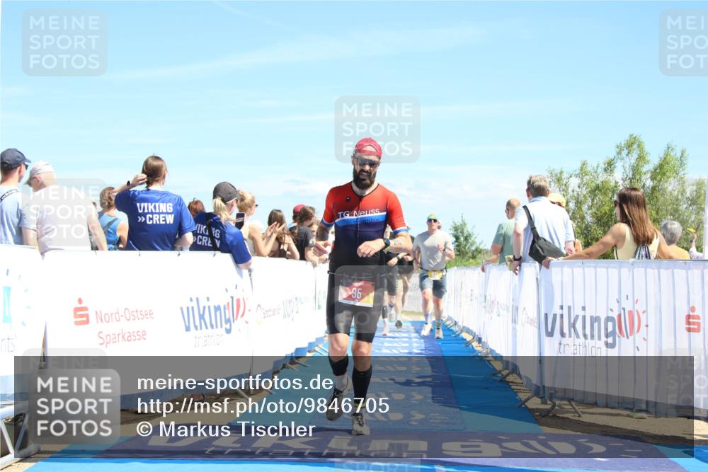 21.06.2026 - Viking Triathlon Markus Tischler http://msf.ph/oto/9846705 21.06.2026 15:02:49 Ziel 72, 95, 623 meine-sportfotos.de