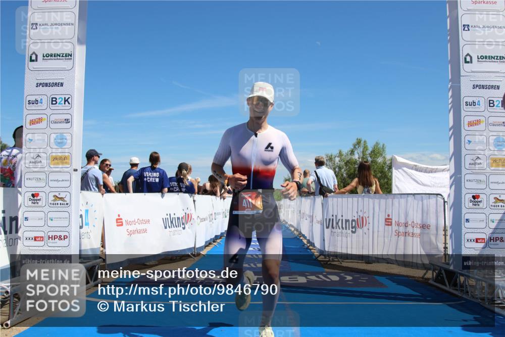 21.06.2026 - Viking Triathlon Markus Tischler http://msf.ph/oto/9846790 21.06.2026 15:03:24 Ziel 411 meine-sportfotos.de