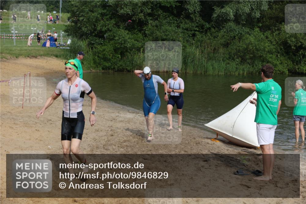 21.06.2026 - 29. Vierlanden-Triathlon Andreas Tolksdorf http://msf.ph/oto/9846829 21.06.2026 09:14:56 Schwimmen 248, 269, 294 meine-sportfotos.de