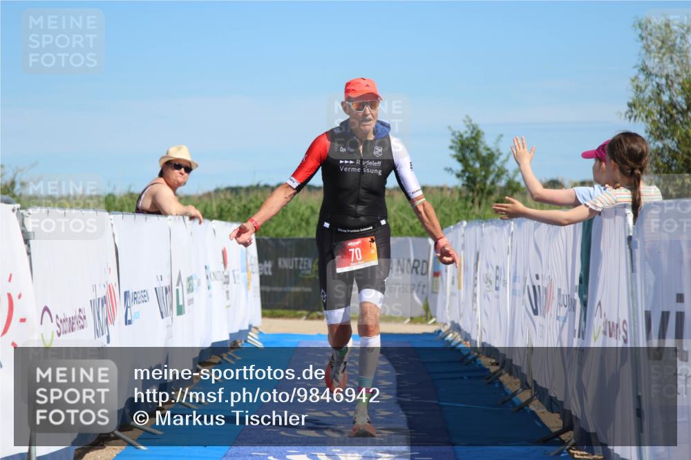 21.06.2026 - Viking Triathlon Markus Tischler http://msf.ph/oto/9846942 21.06.2026 16:40:03 Ziel 70 meine-sportfotos.de