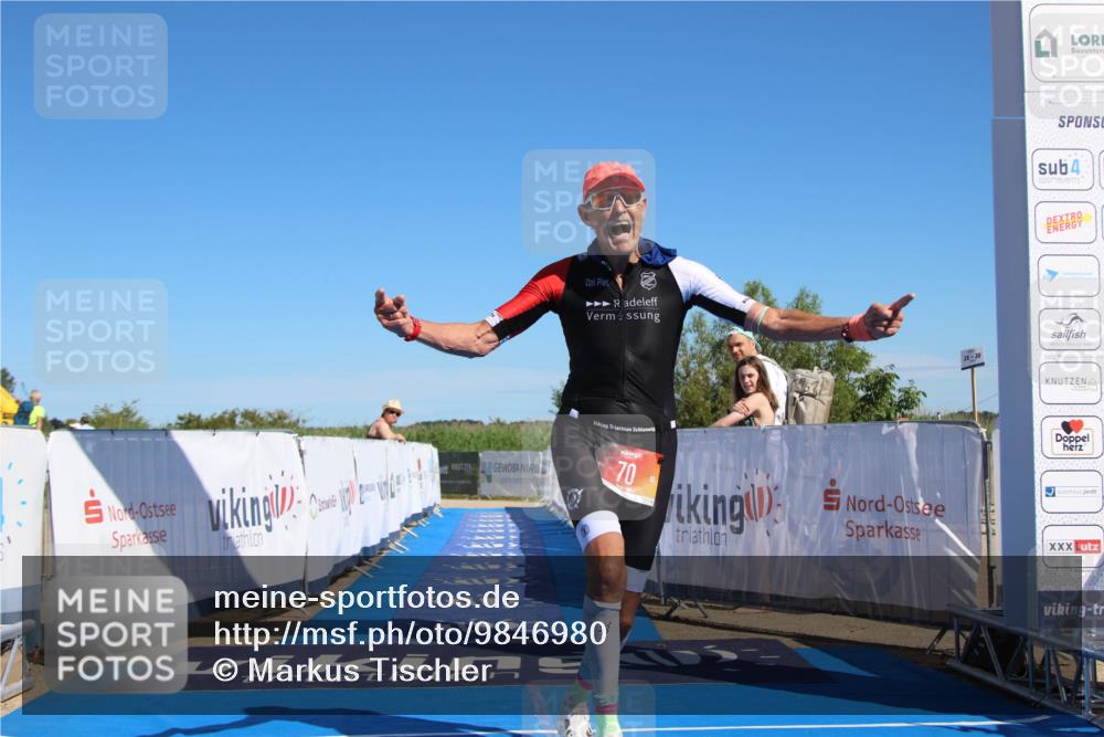 21.06.2026 - Viking Triathlon Markus Tischler http://msf.ph/oto/9846980 21.06.2026 16:40:05 Ziel 70 meine-sportfotos.de