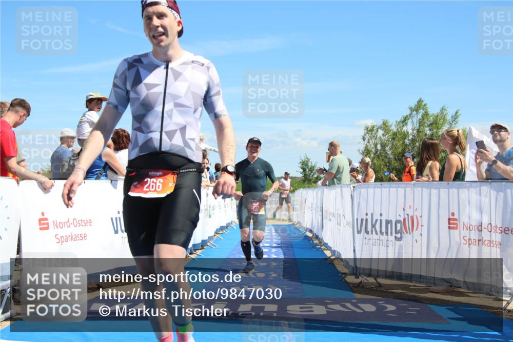 21.06.2026 - Viking Triathlon Markus Tischler http://msf.ph/oto/9847030 21.06.2026 15:05:43 Ziel 107, 266 meine-sportfotos.de