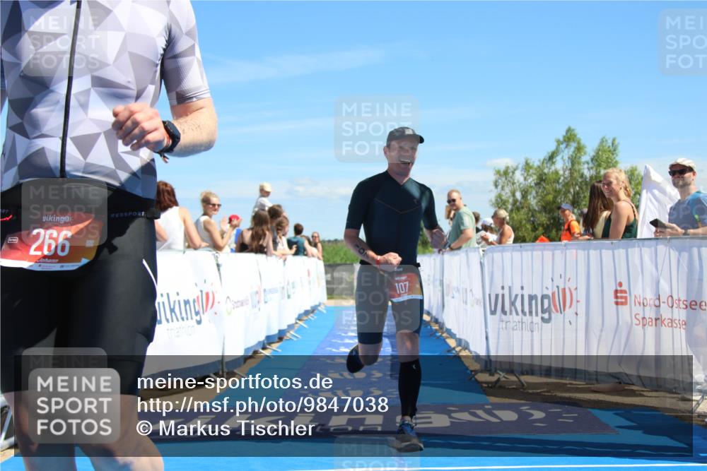 21.06.2026 - Viking Triathlon Markus Tischler http://msf.ph/oto/9847038 21.06.2026 15:05:44 Ziel 107, 266 meine-sportfotos.de