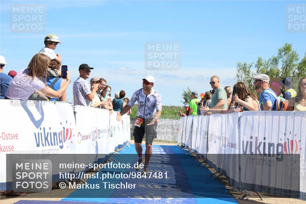 21.06.2026 - Viking Triathlon Markus Tischler http://msf.ph/oto/9847481 21.06.2026 15:12:09 Ziel 98, 327, 497 meine-sportfotos.de