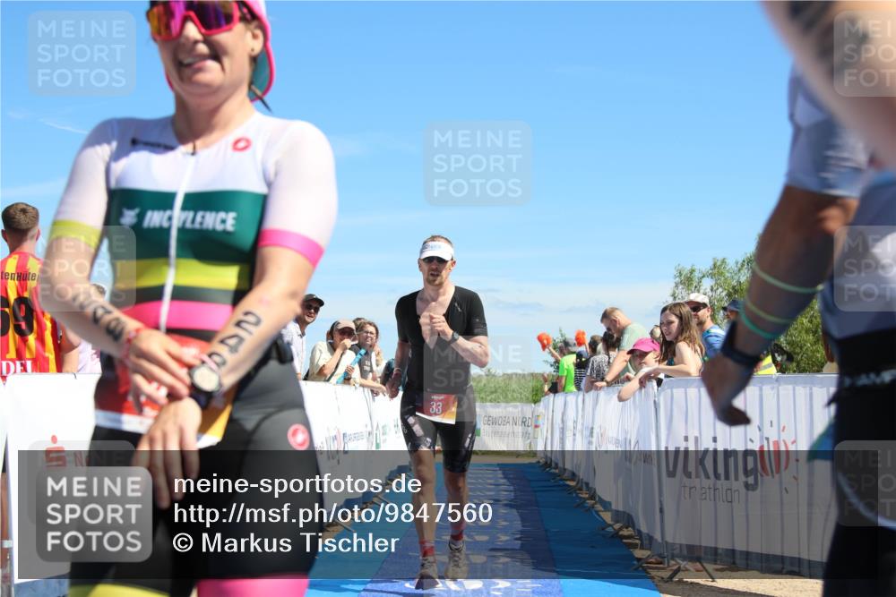 21.06.2026 - Viking Triathlon Markus Tischler http://msf.ph/oto/9847560 21.06.2026 15:12:25 Ziel 33, 42, 248 meine-sportfotos.de
