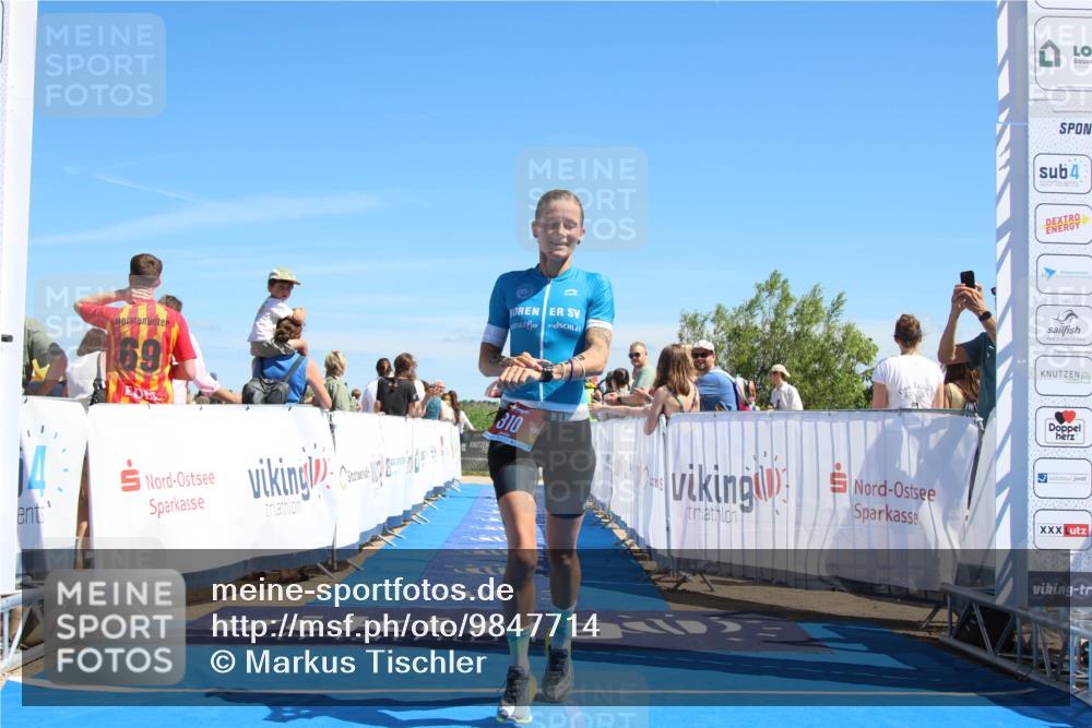 21.06.2026 - Viking Triathlon Markus Tischler http://msf.ph/oto/9847714 21.06.2026 15:13:37 Ziel 310, 560 meine-sportfotos.de
