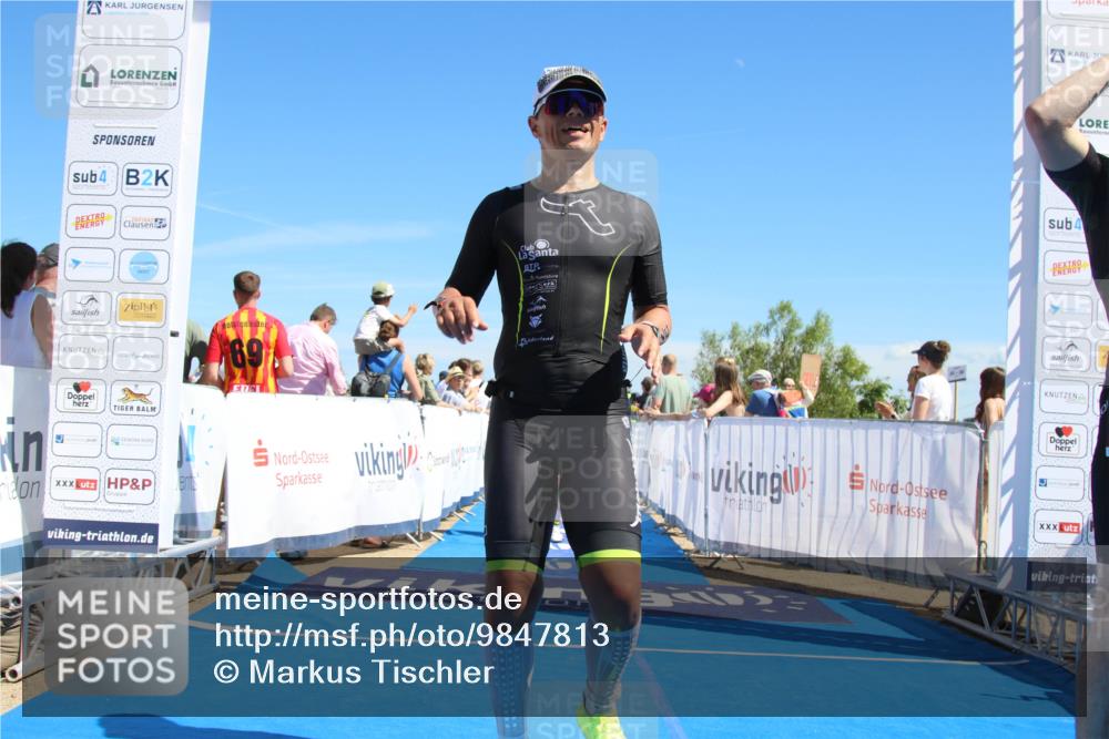 21.06.2026 - Viking Triathlon Markus Tischler http://msf.ph/oto/9847813 21.06.2026 15:14:33 Ziel 374, 519, 552 meine-sportfotos.de
