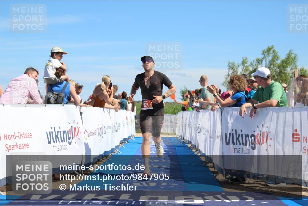 21.06.2026 - Viking Triathlon Markus Tischler http://msf.ph/oto/9847905 21.06.2026 15:16:17 Ziel 36, 324, 354, 389 meine-sportfotos.de