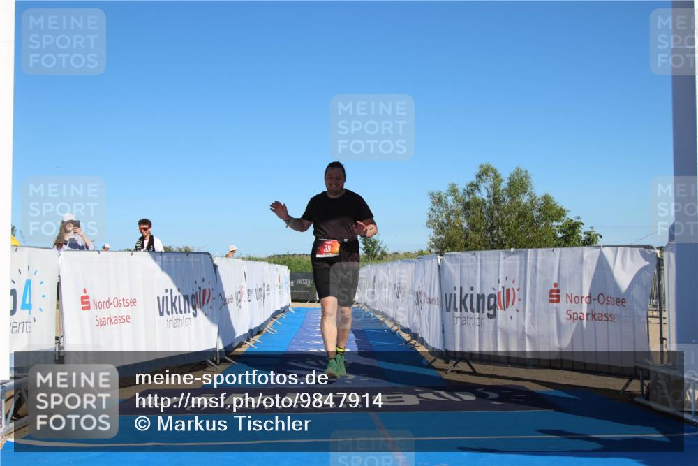 21.06.2026 - Viking Triathlon Markus Tischler http://msf.ph/oto/9847914 21.06.2026 17:35:46 Ziel 39 meine-sportfotos.de