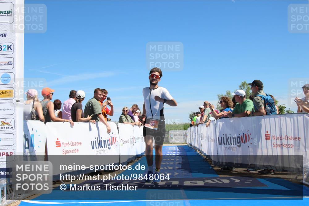 21.06.2026 - Viking Triathlon Markus Tischler http://msf.ph/oto/9848064 21.06.2026 15:17:55 Ziel 366 meine-sportfotos.de