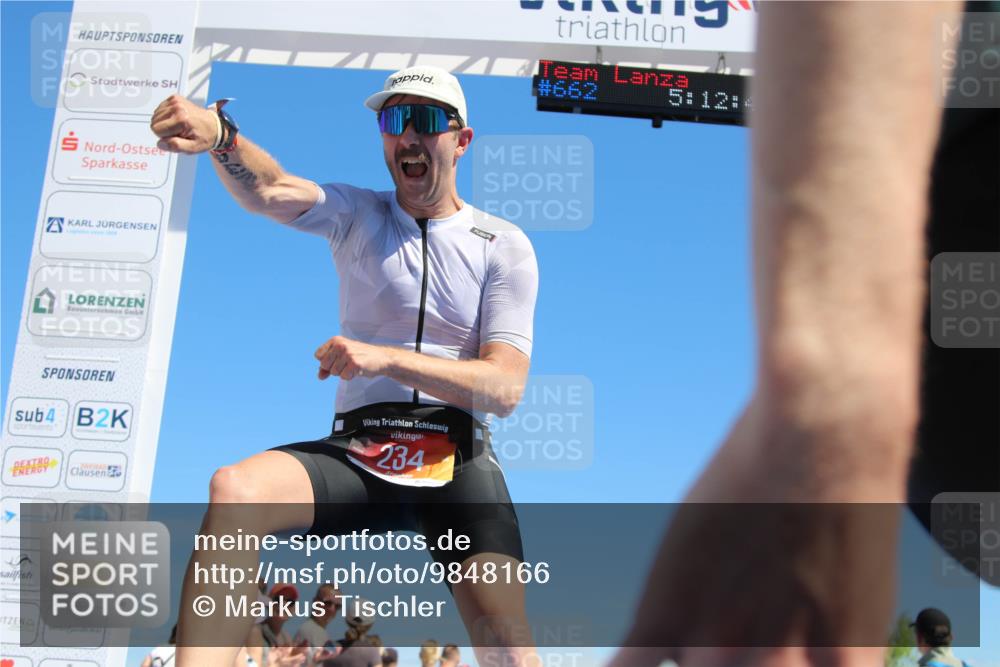 21.06.2026 - Viking Triathlon Markus Tischler http://msf.ph/oto/9848166 21.06.2026 15:19:56 Ziel 234, 662 meine-sportfotos.de